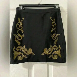 GUESS BIANCA EMBROIDERED MINI SKIRT A91